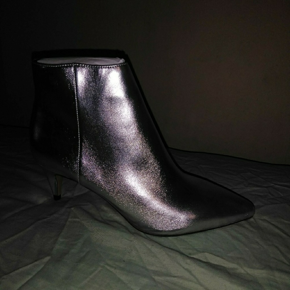 Lady's boots
